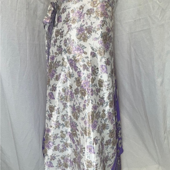 Lavender Paisley Wrap Midi/Maxi Skirt One Size - Picture 5 of 7